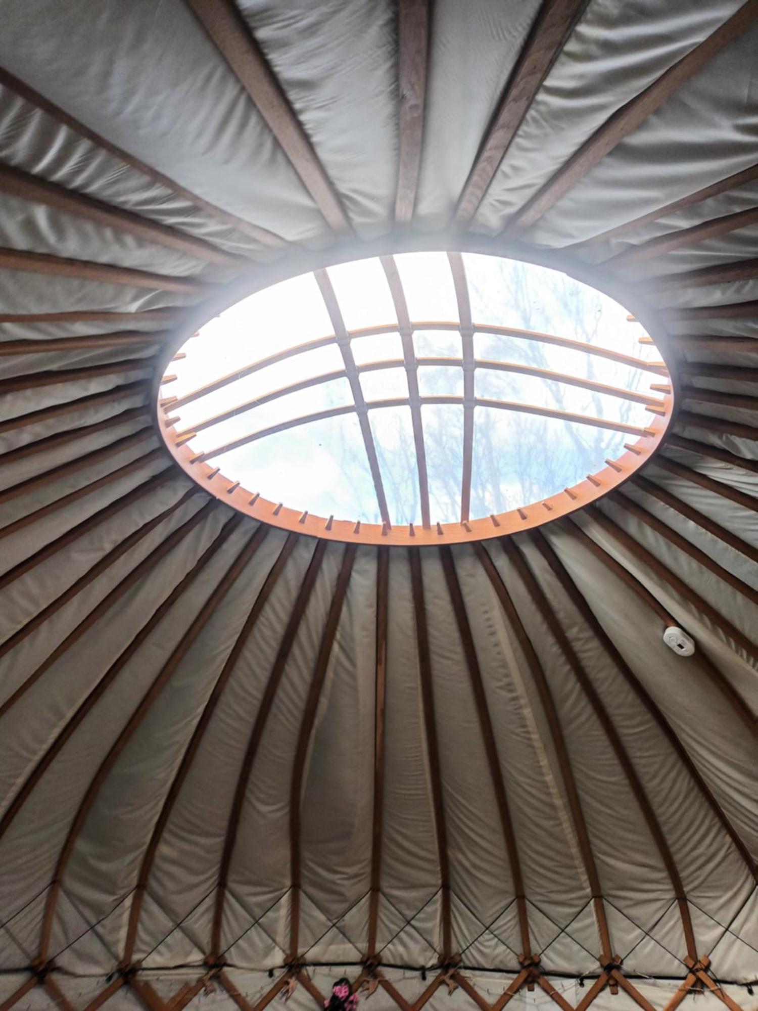 Gingerbread Cottage Yurts 东德勒翰 外观 照片