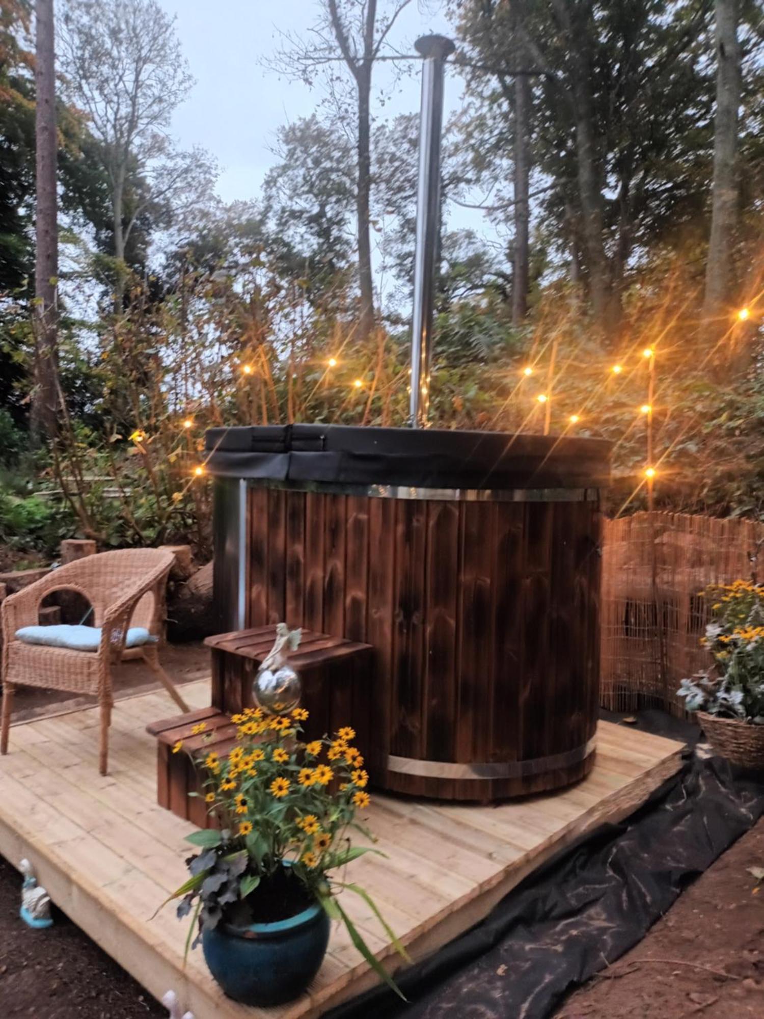 Gingerbread Cottage Yurts 东德勒翰 外观 照片